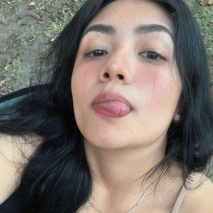 ɛƖı👸🏻