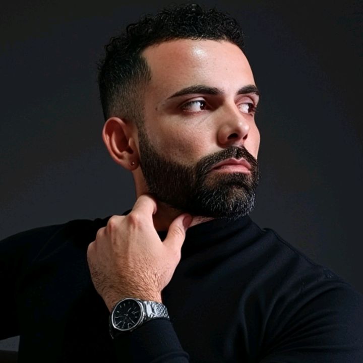 Jhonatan Flores