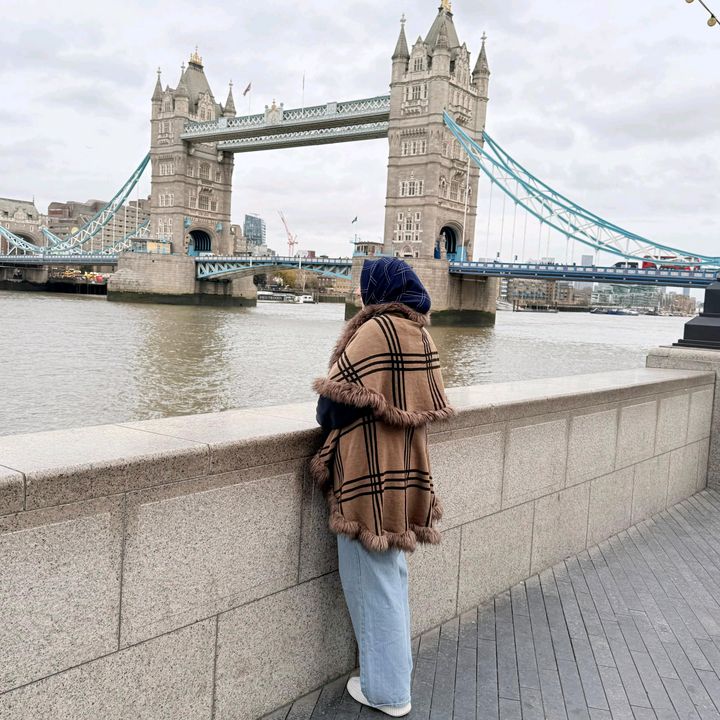 Dr. Sana 🇬🇧