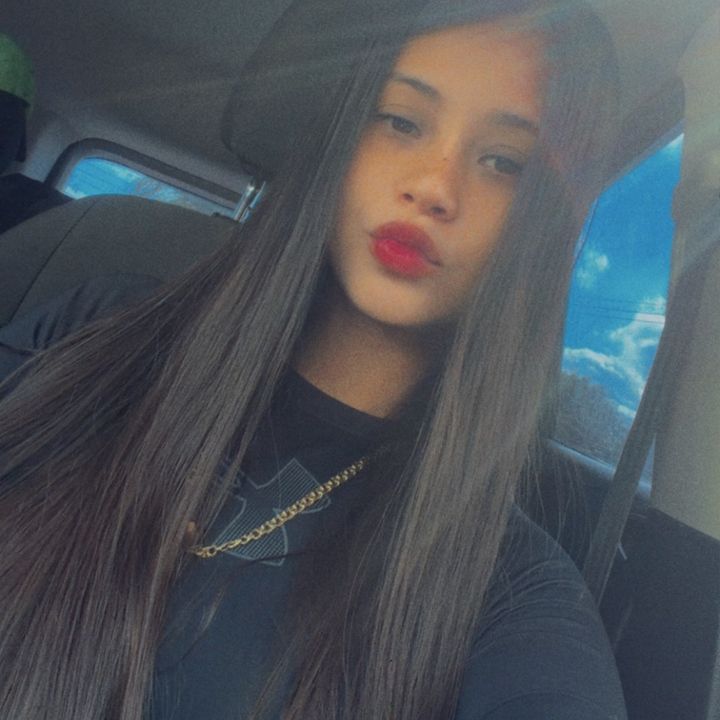 Lesly CR