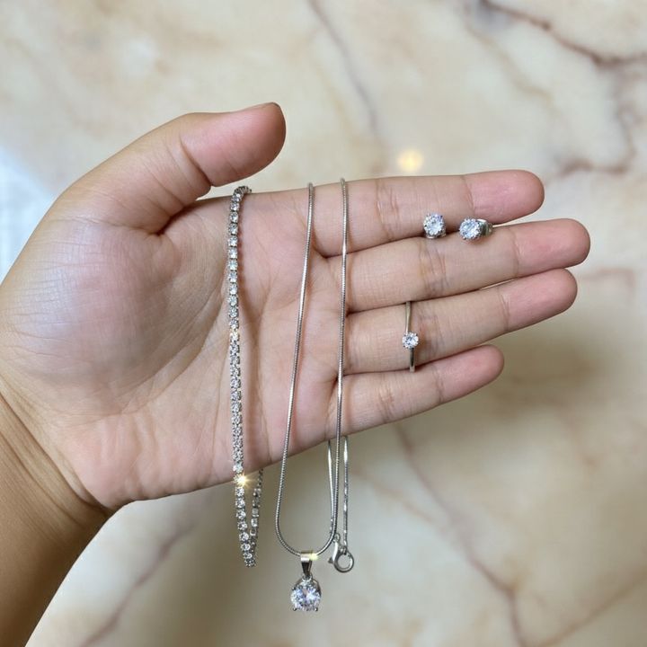 Lutfinyil Jewelry