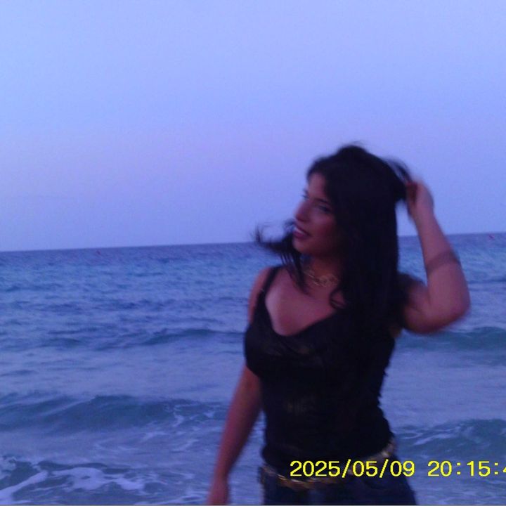 aknelaif