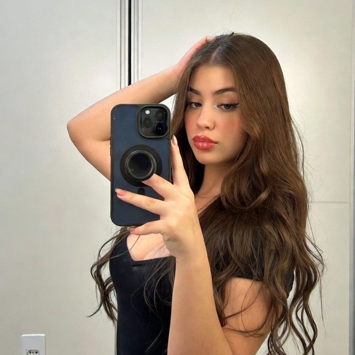 Júlia Alvez