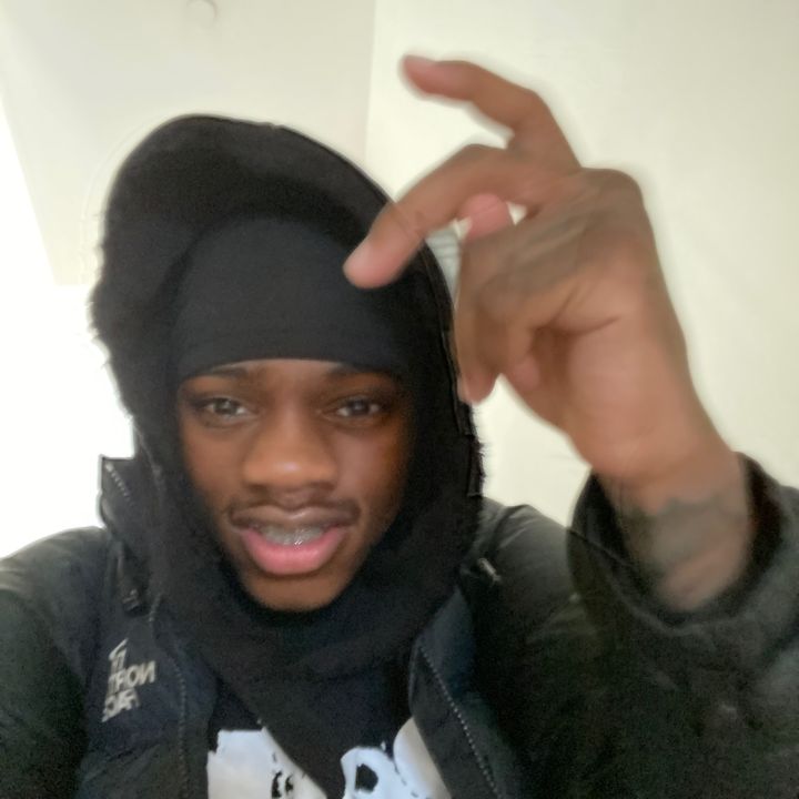 jbstaygeekedundercover
