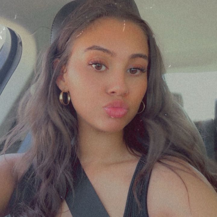 j 🍒