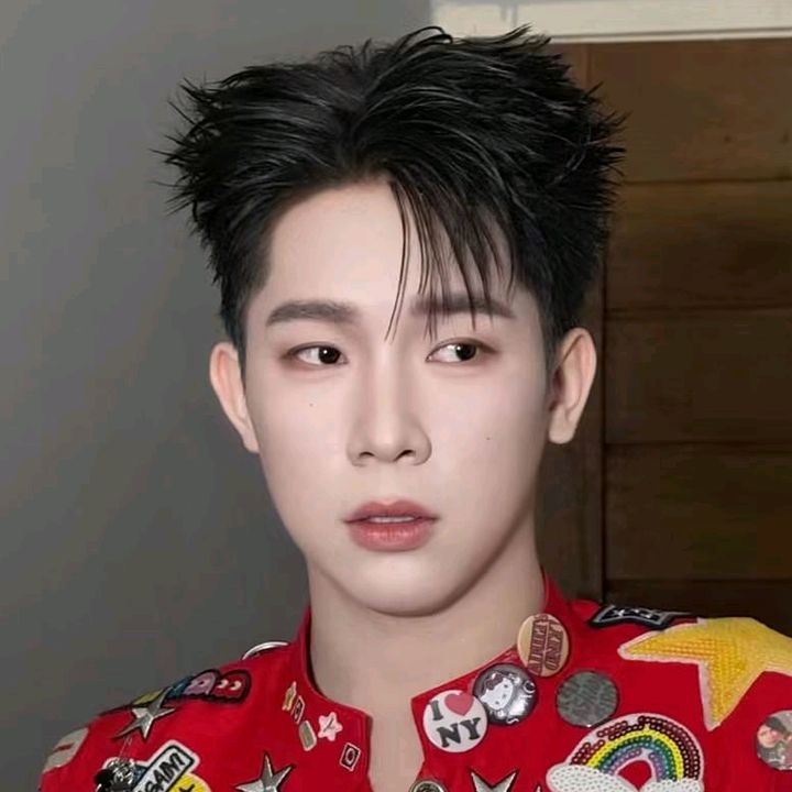 ฮักผู้ใหญ่บ้านฟินแลนด์