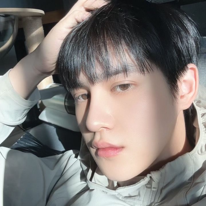 บอม ธนากร