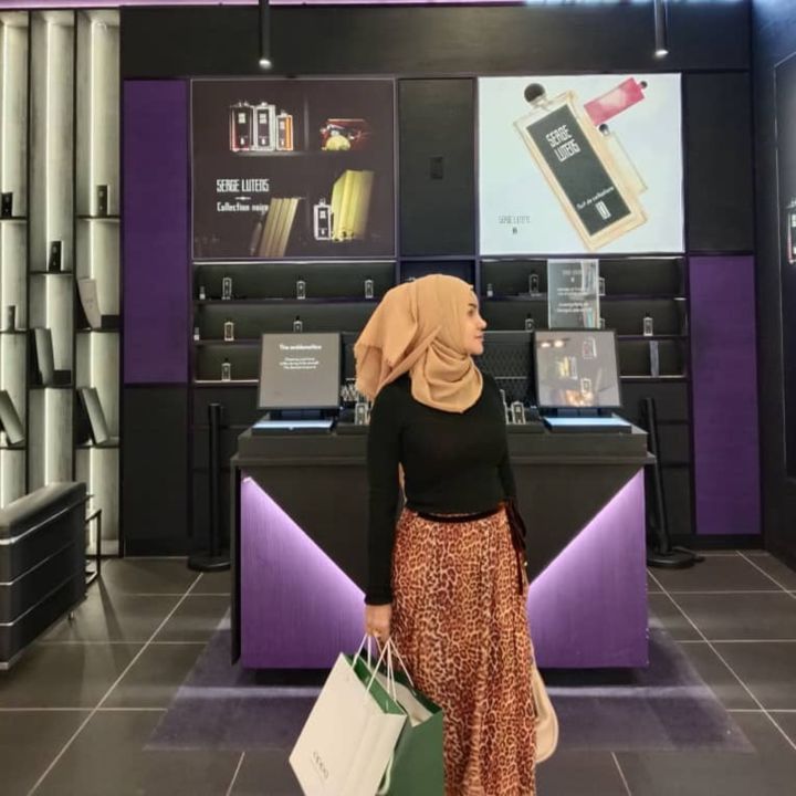 mia zhara cosmetic