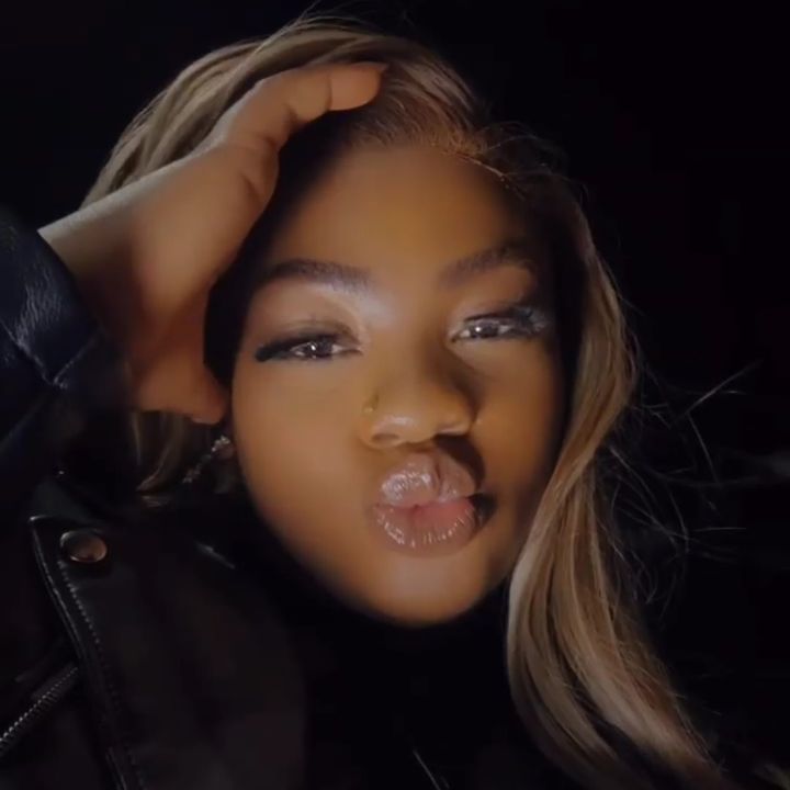 ℙ𝕖𝕒𝕔𝕙𝕪🌹𝔸𝔻𝔼𝕆𝕃𝔸 🌺