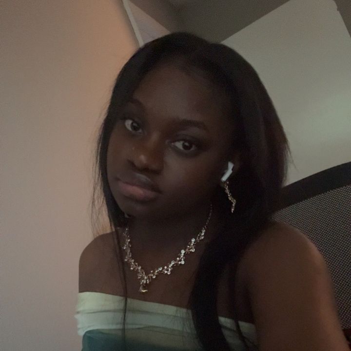 Dee_wrld✨💕| Content Creator