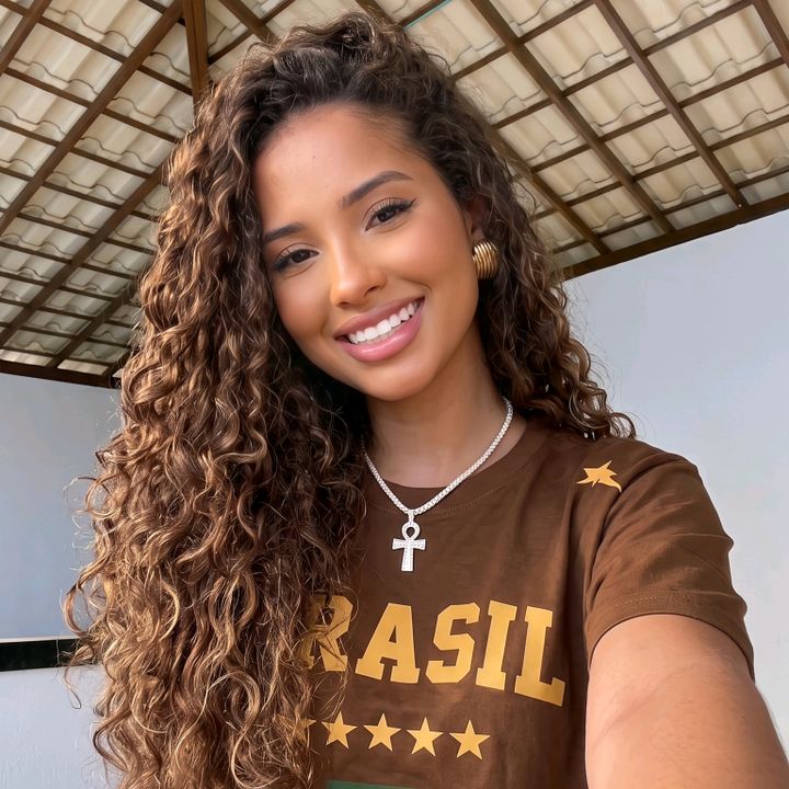 Yas Araujo