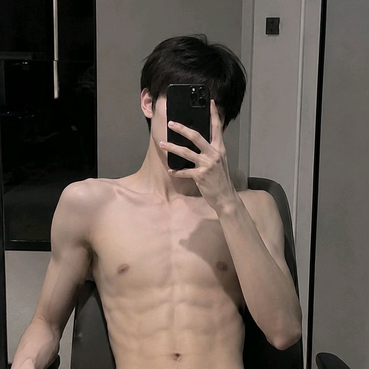 TT