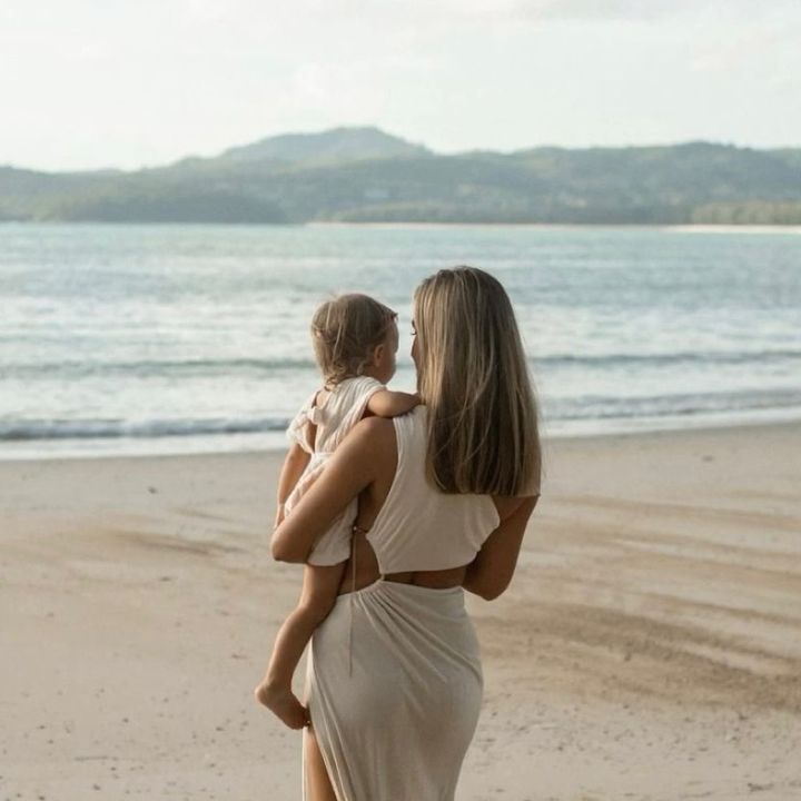 tropicalmom90