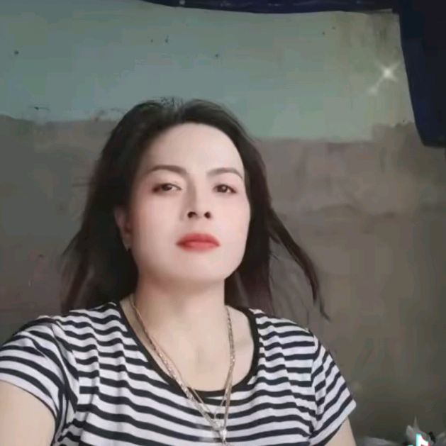 Thúy Nga vlog