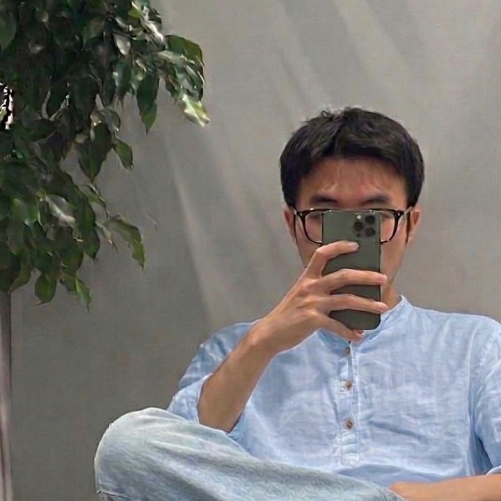 Huy đi xe gì