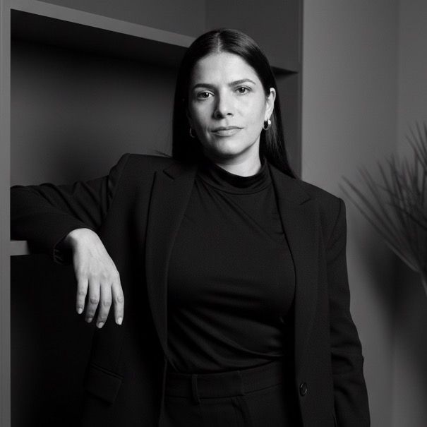 Flor Mayrink| CREATOR
