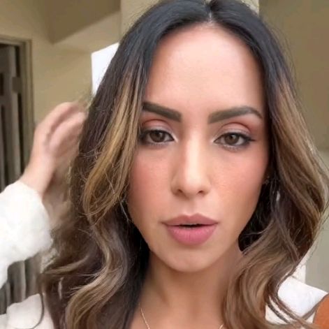 María