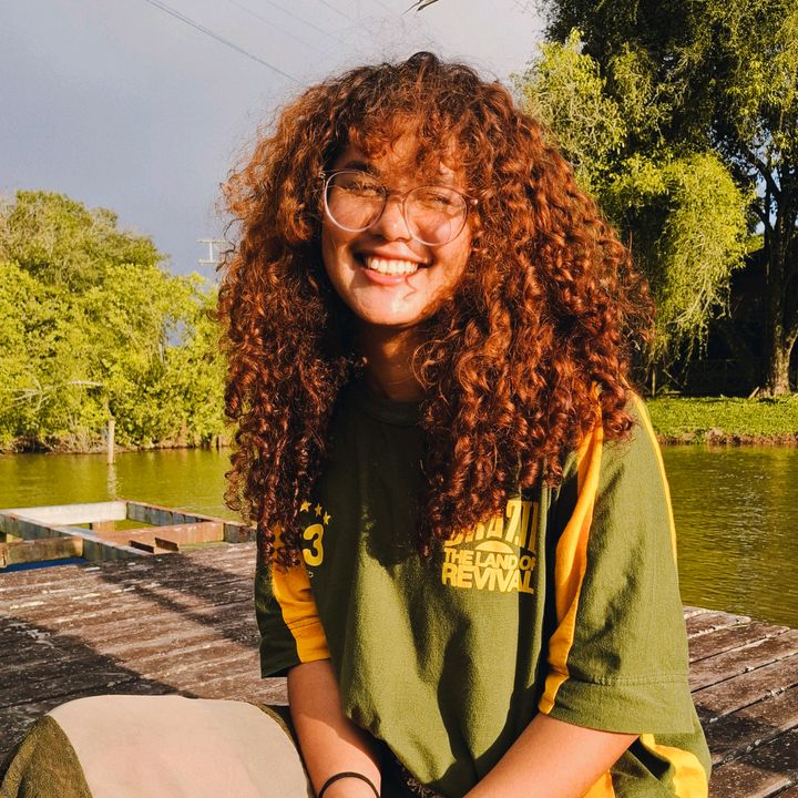 Bea Cabral 🦋