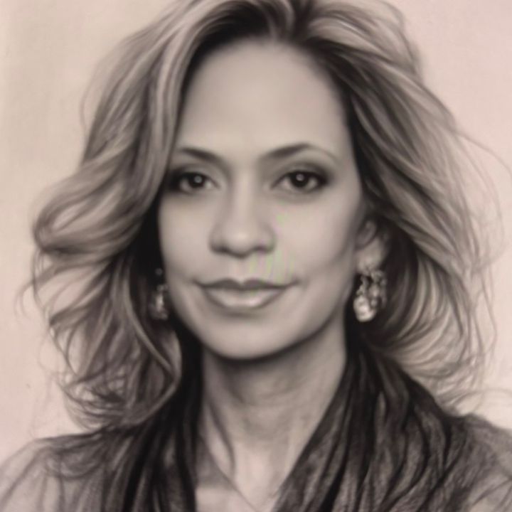 Ms.Lisa Content Pivot Presence