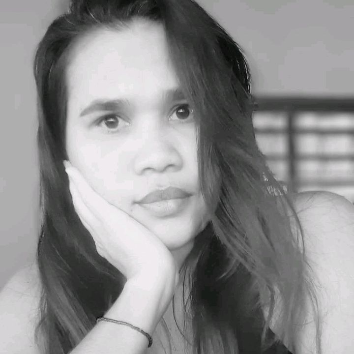 𝐄𝐯𝐚 🧜‍♀️🐬🐚