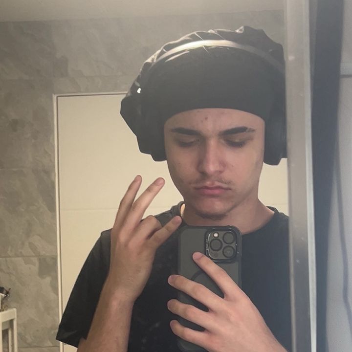 ᴱᵐᵐᵃⁿ