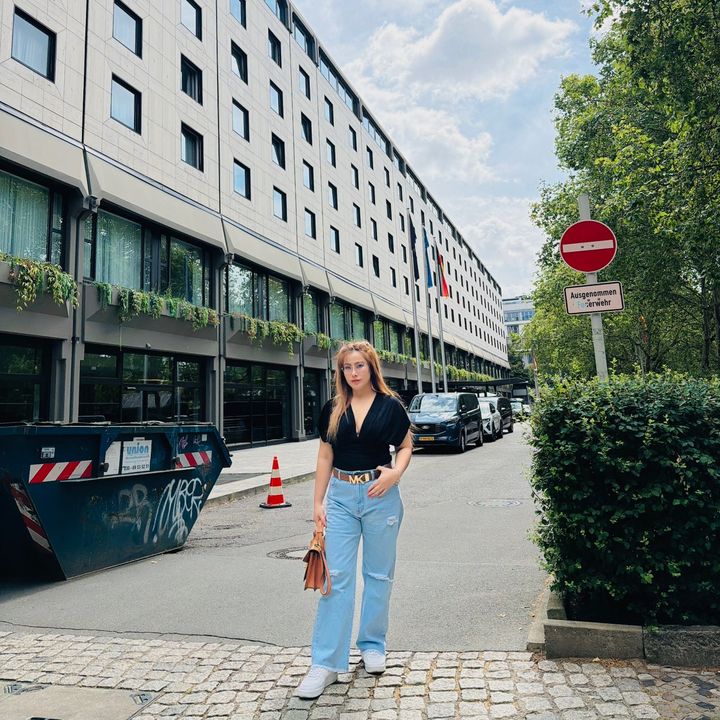 สาวอีสาน พลัดถิ่น 🇹🇭🇩🇪