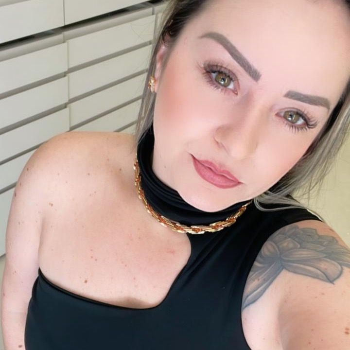 Letícia Moraes Santos