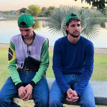 IRMÃOS DA ROÇA STORIES