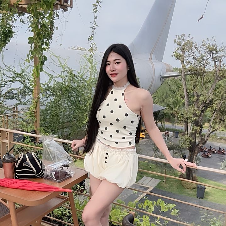 ออย รอย ดากก
