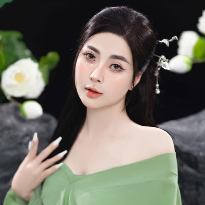 Gội Đầu Dưỡng Sinh Cô Vuy