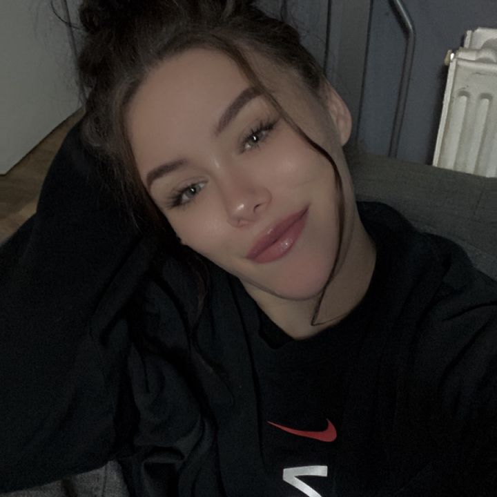 theonlygreeneyedsarahmaex