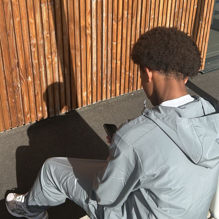 +237 🇨🇲