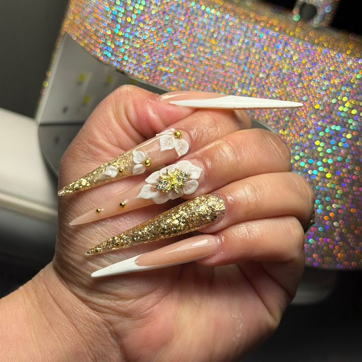 IRVING TX NAIL TECH