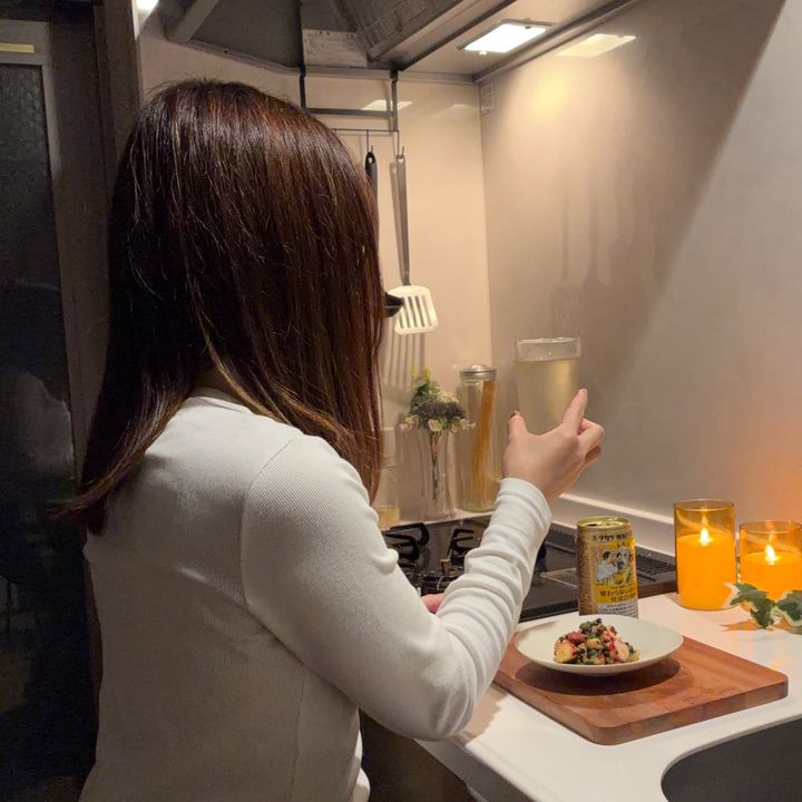 るい｜21時から晩酌するママ