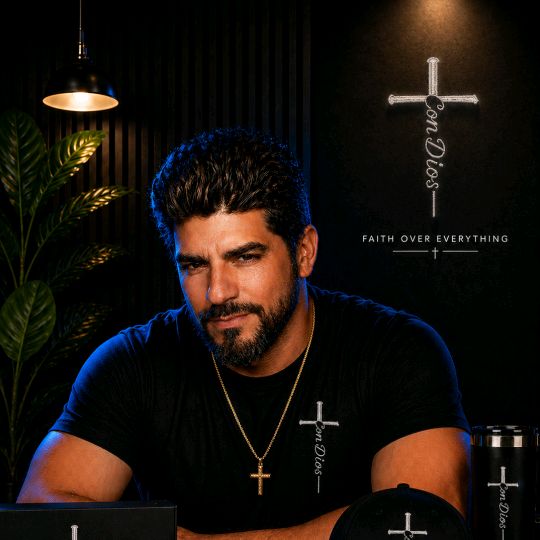 𝐂𝐨𝐧 𝐃𝐢𝐨𝐬 ✝️