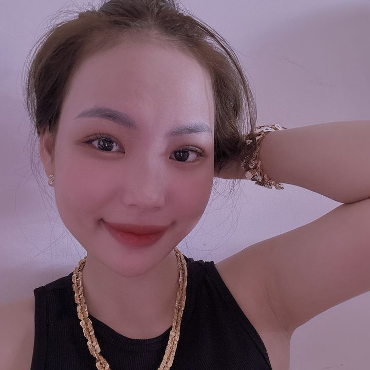 BơNa