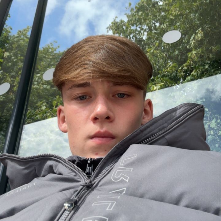 User1384270