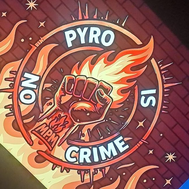 Leon#pyro🐺🐺🐺