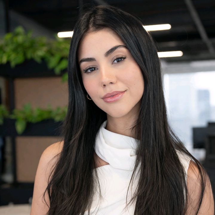 Ana Paula Prado