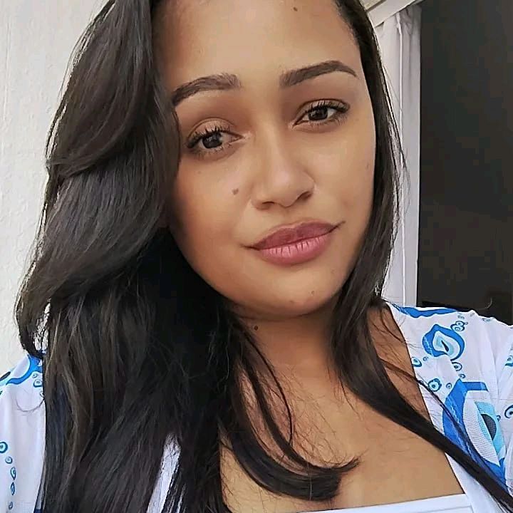 Naira Fernanda