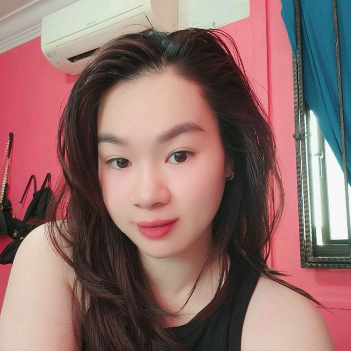 Lê Thu Hằng🇻🇳🇸🇬