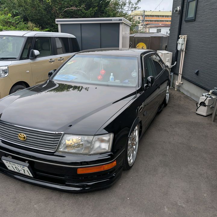 20セルシオ前期