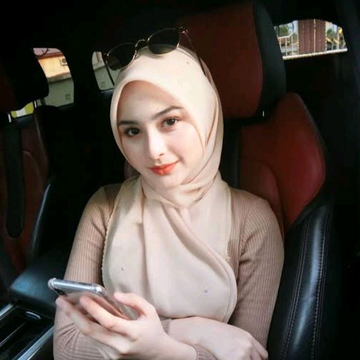 LUSIANA ANAZANI