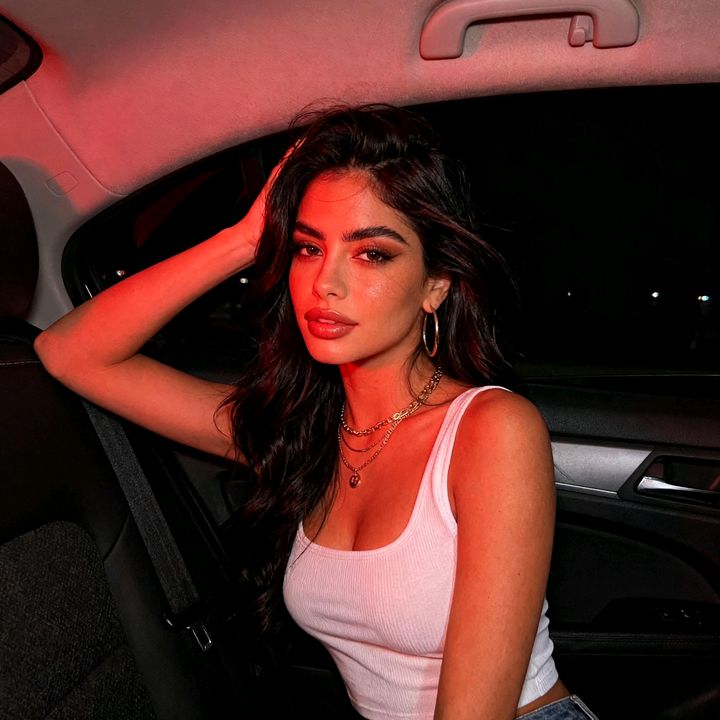 Valeria Luna