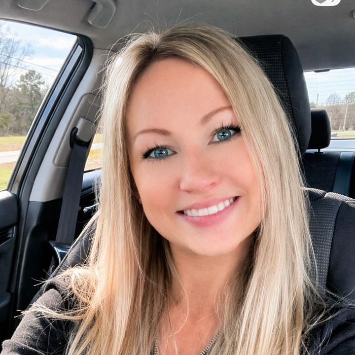 Brooke | Deals + Finds