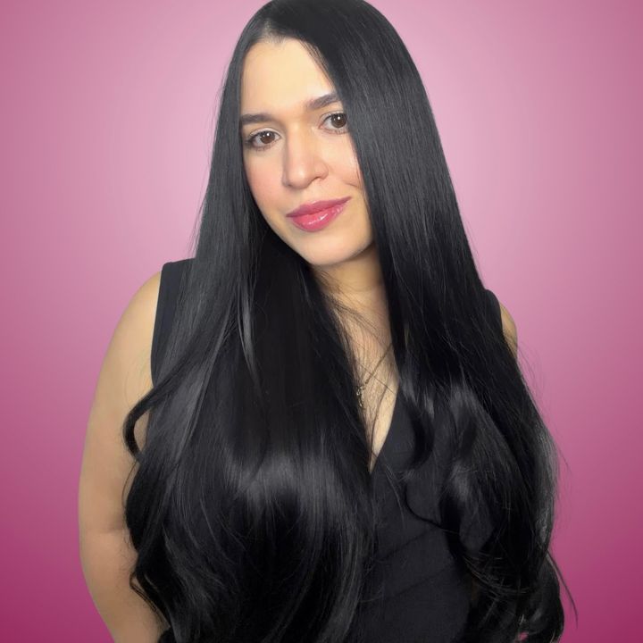 Mariana F 🍒 | UGC