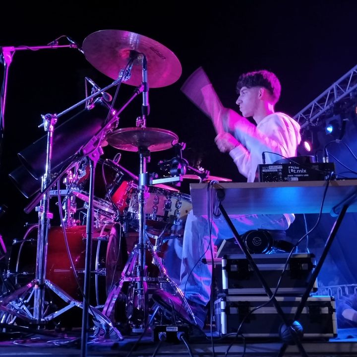 thedrummer