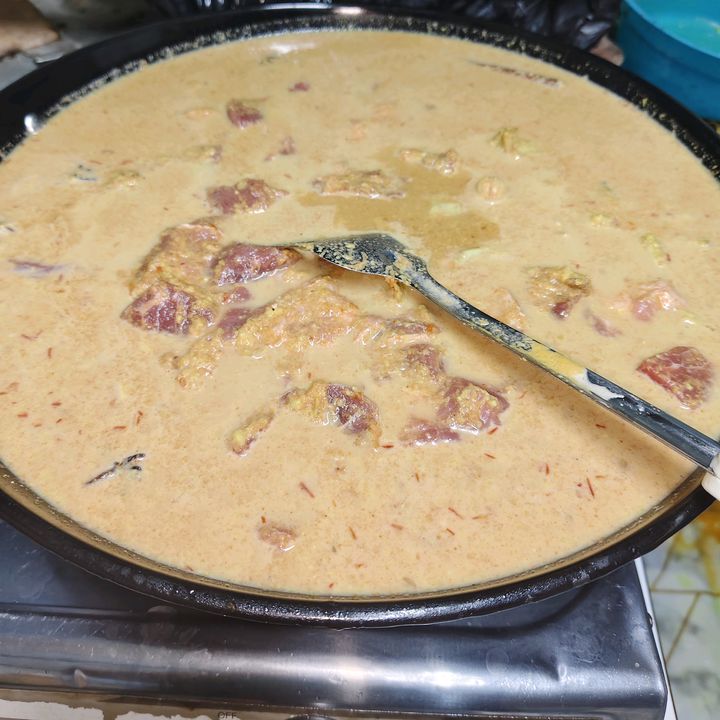 suka makan