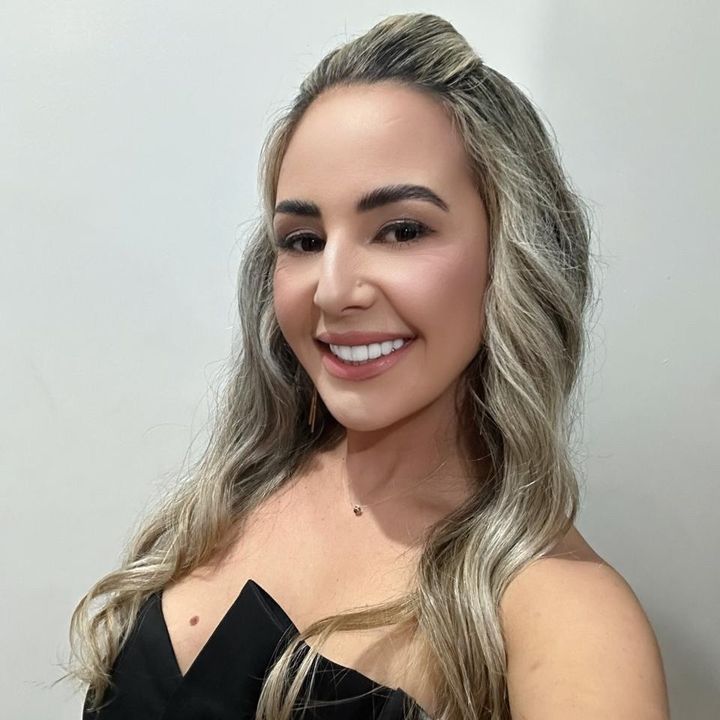 Luana Carolina
