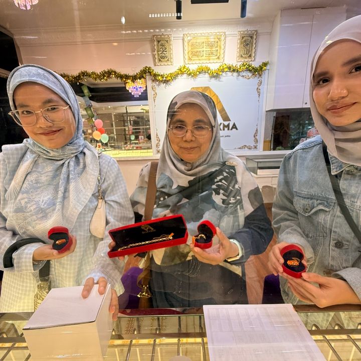 KEDAIEMASAKMAIPOHPERAK
